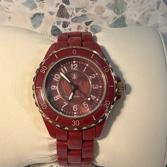 Isaac Mizrahi Live Red Ceramic Watch Gold Tone Accent Bracelet Style - Picture 1 of 6